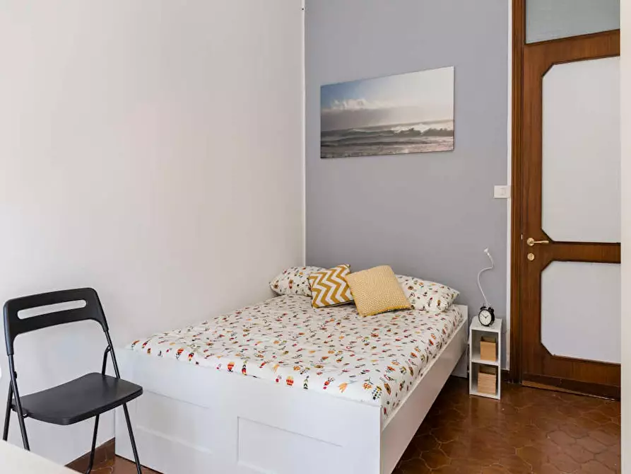 Immagine 1 di Camera in affitto  in Viale Giovanni Vicini a Bologna