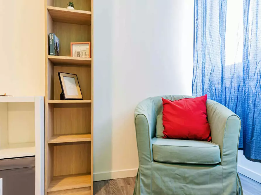 Immagine 8 di Camera in affitto  in Via Natale Battaglia a Milano