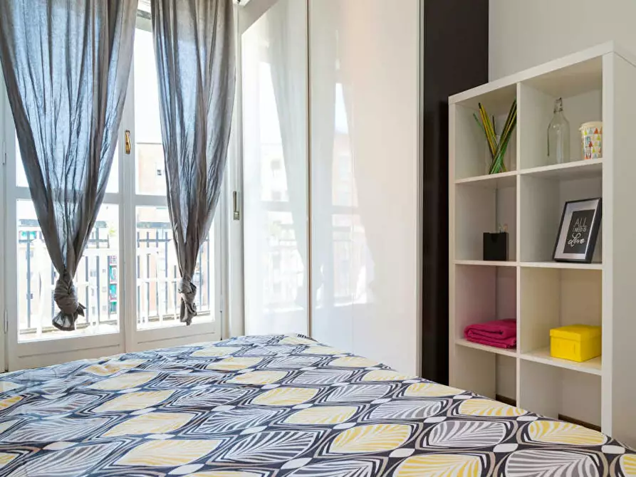 Immagine 9 di Camera in affitto  in Via delle Acacie a Buccinasco