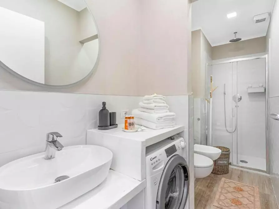 Immagine 5 di Appartamento in affitto  in Via Vittorio Bottego a Milano