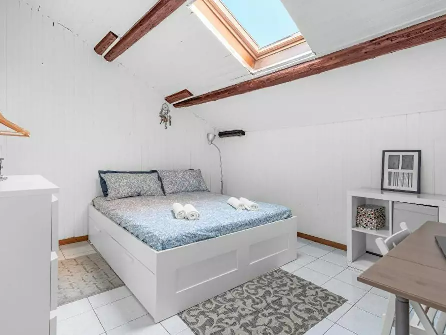 Immagine 7 di Appartamento in affitto  in Via Martiri Oscuri a Milano