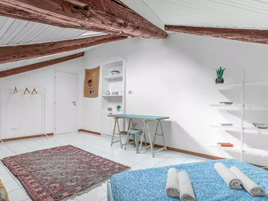 Immagine 5 di Appartamento in affitto  in Via Martiri Oscuri a Milano