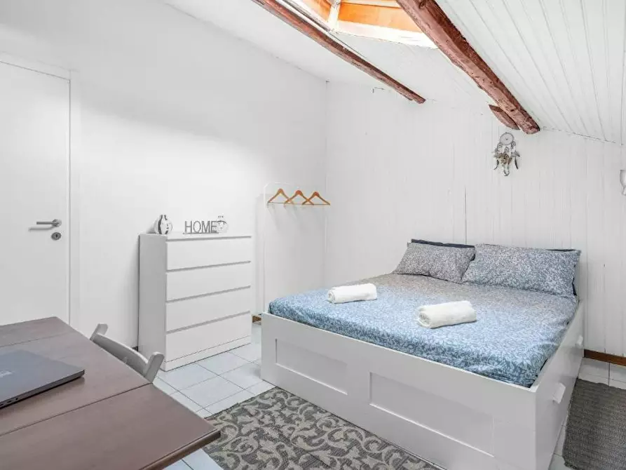 Immagine 4 di Appartamento in affitto  in Via Martiri Oscuri a Milano