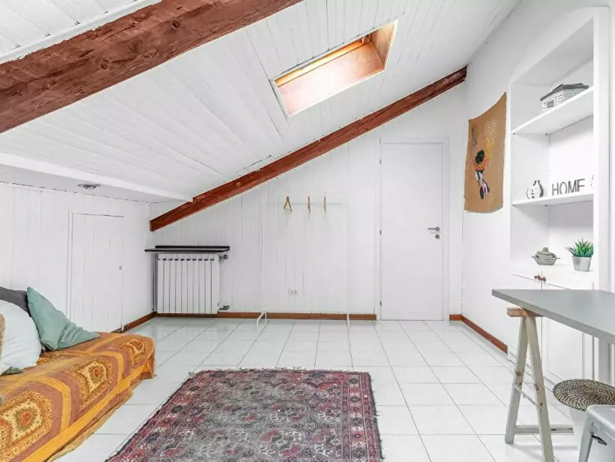 Immagine 3 di Appartamento in affitto  in Via Martiri Oscuri a Milano