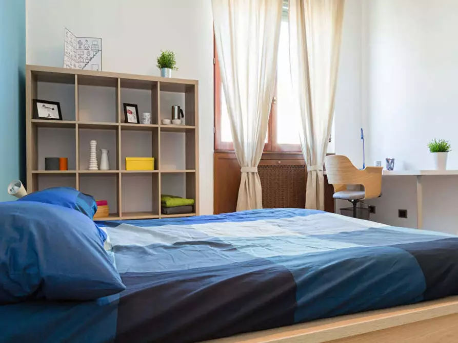 Immagine 4 di Camera in affitto  in Piazza Cartagine a Milano