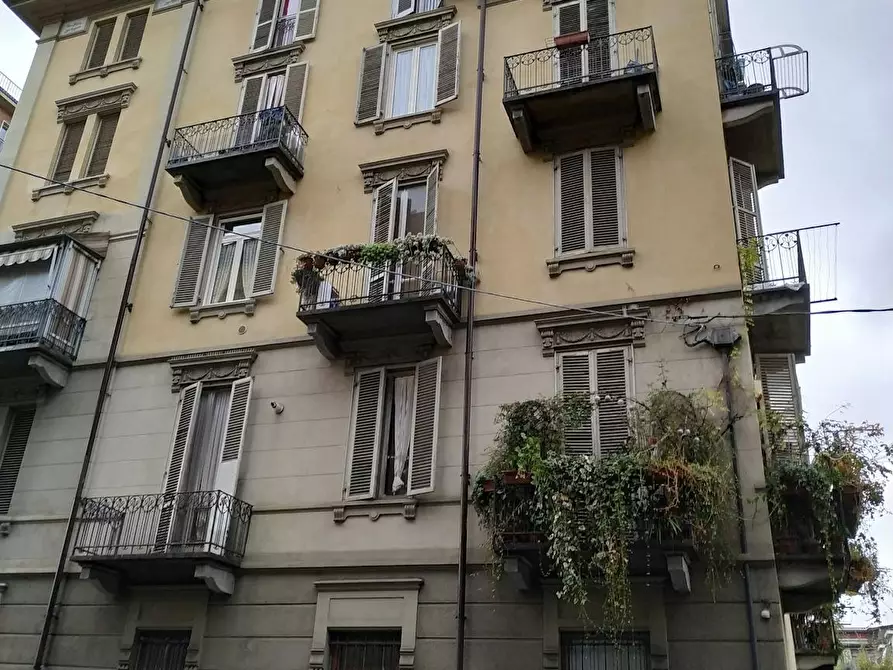 Immagine 3 di Camera in affitto  in Via Urbino a Torino