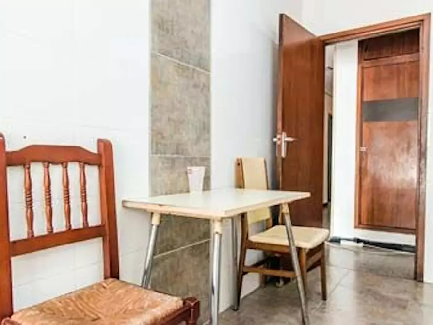 Immagine 7 di Camera in affitto  in Passatge Doctor Bartual Moret a Valencia