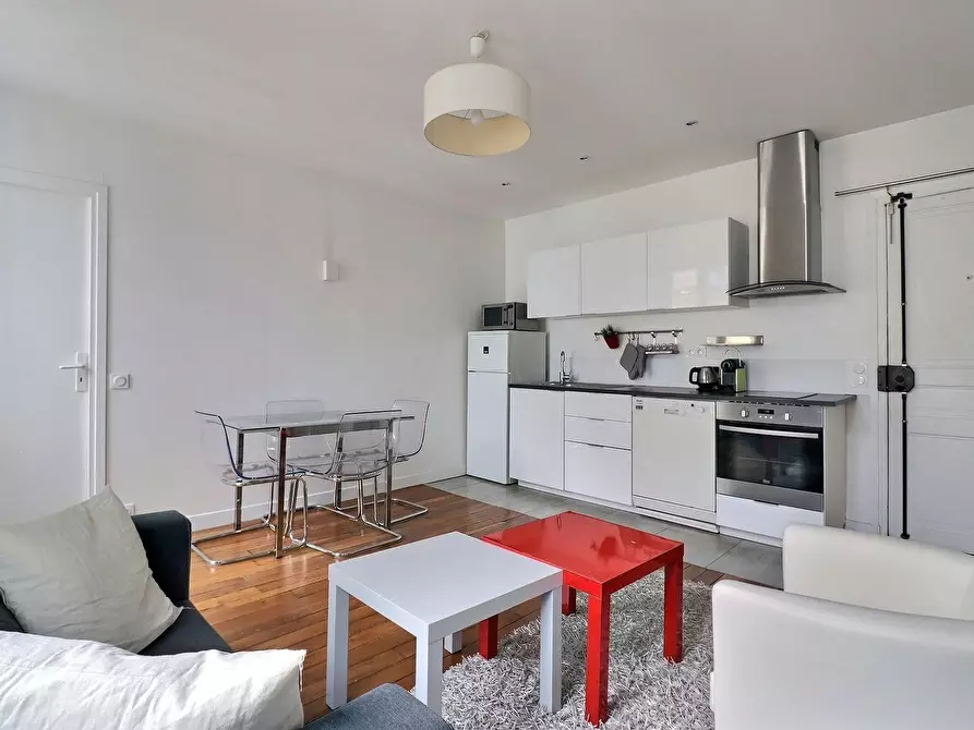 Immagine 5 di Appartamento in affitto  in Rue Legendre a Paris 17
