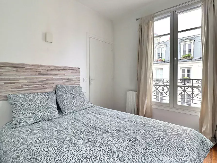 Immagine 2 di Appartamento in affitto  in Rue Legendre a Paris 17