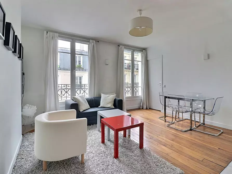Immagine 4 di Appartamento in affitto  in Rue Legendre a Paris 17