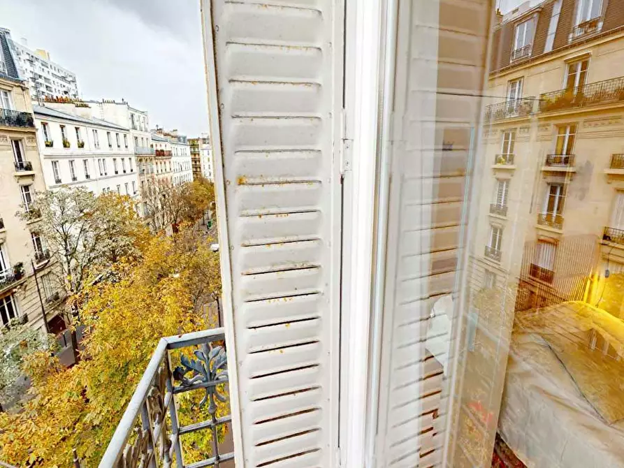Immagine 5 di Camera in affitto  in Rue Chaligny a Paris