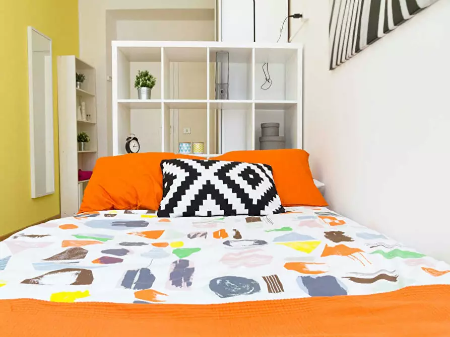 Immagine 1 di Camera in affitto  in Via Larga a Milano