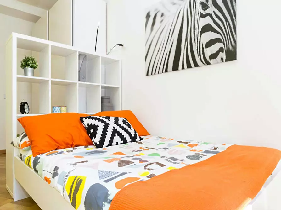 Immagine 2 di Camera in affitto  in Via Larga a Milano