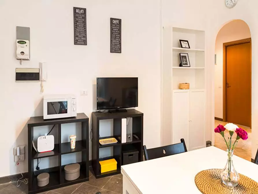 Immagine 7 di Camera in affitto  in Via delle Acacie a Buccinasco