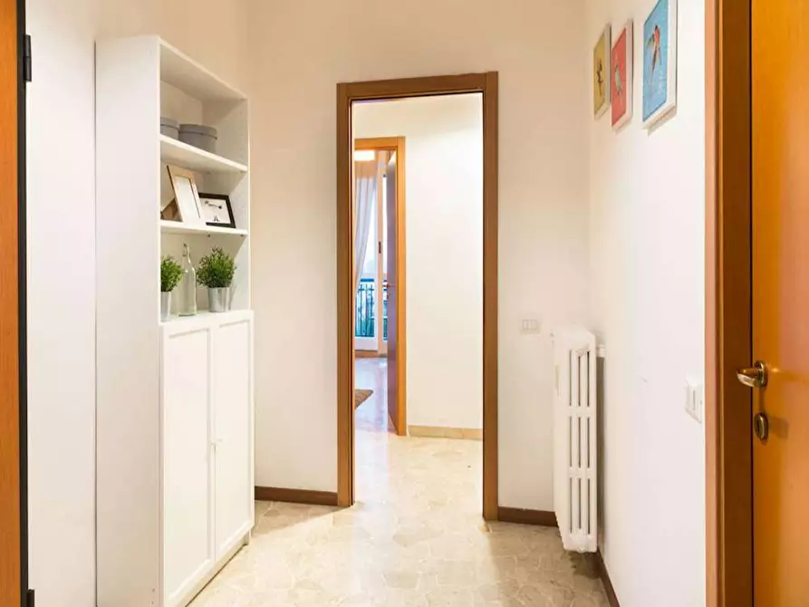 Immagine 10 di Camera in affitto  in Via delle Acacie a Buccinasco