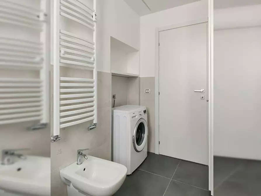 Immagine 4 di Appartamento in affitto  in Via Mac Mahon a Milano