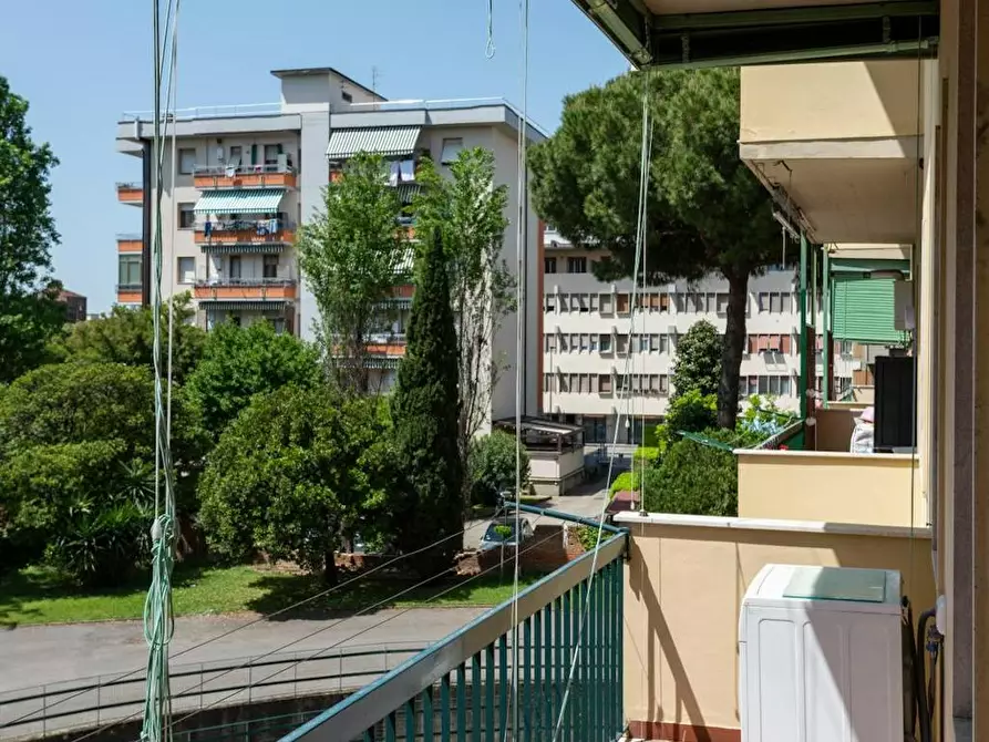 Immagine 8 di Camera in affitto  in Via Adriano Cecioni a Firenze