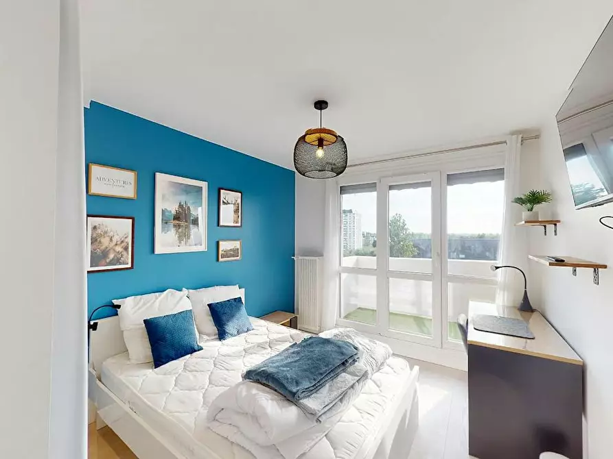 Immagine 1 di Camera in affitto  in Rue Lord Byron a Tours