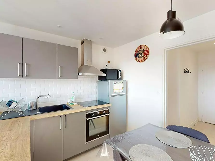 Immagine 8 di Camera in affitto  in Rue Lord Byron a Tours