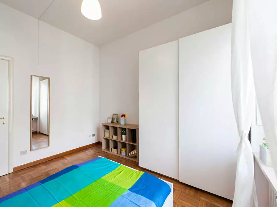 Immagine 4 di Camera in affitto  in Viale Emilio Caldara a Milano