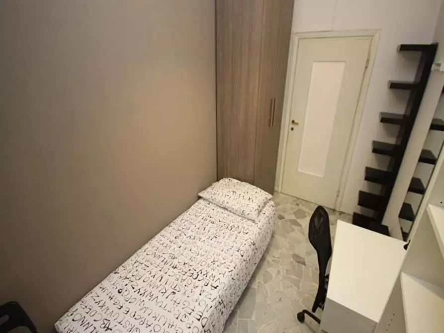 Immagine 9 di Camera in affitto  in Via Salvatore Barzilai a Milano
