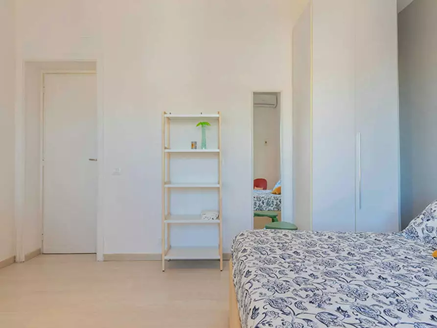 Immagine 5 di Camera in affitto  in Viale degli Ammiragli a Roma