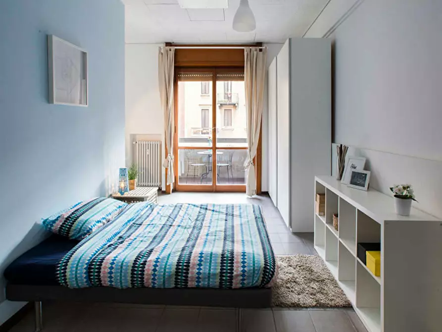 Immagine 3 di Camera in affitto  in Via Francesco Arese a Milano