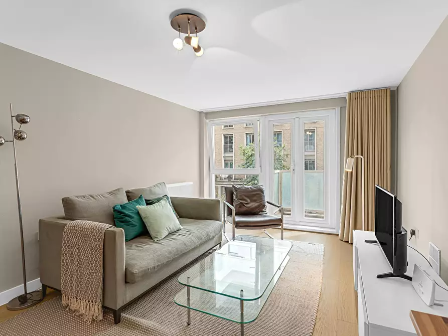 Immagine 1 di Appartamento in affitto  in Ebury Street a 