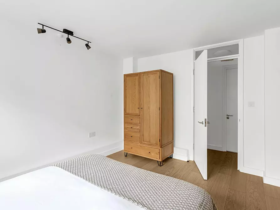 Immagine 9 di Appartamento in affitto  in Ebury Street a 