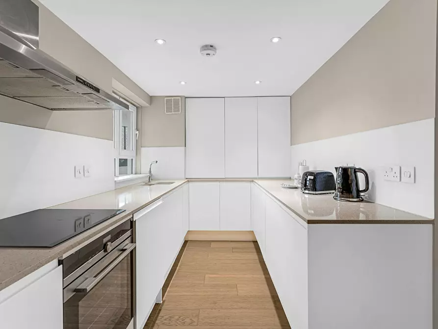 Immagine 5 di Appartamento in affitto  in Ebury Street a 