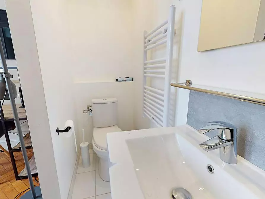 Immagine 3 di Camera in affitto  in Rue Jeanne d'Arc a Lille