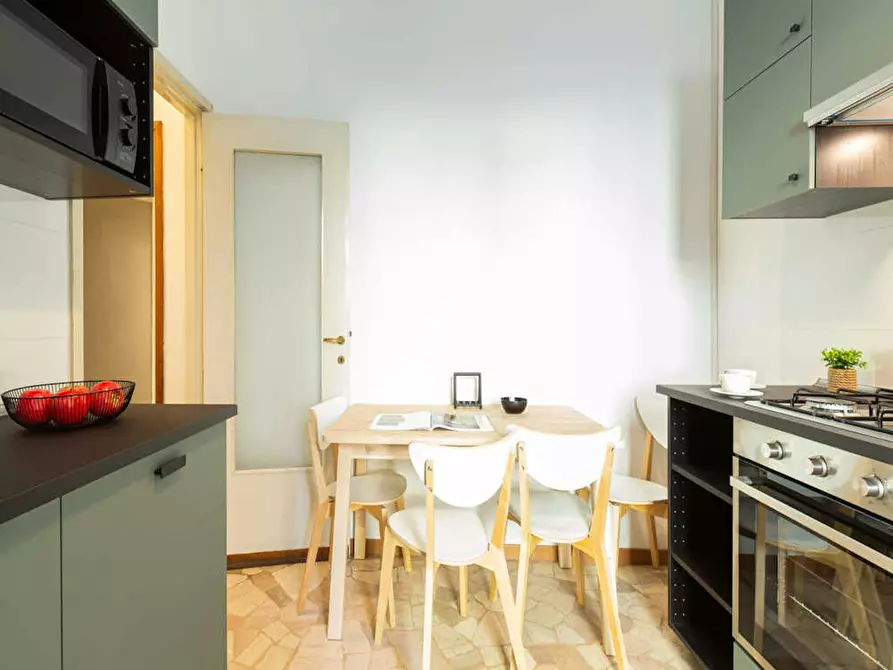 Immagine 9 di Camera in affitto  in Via Francesco Primaticcio a Milano