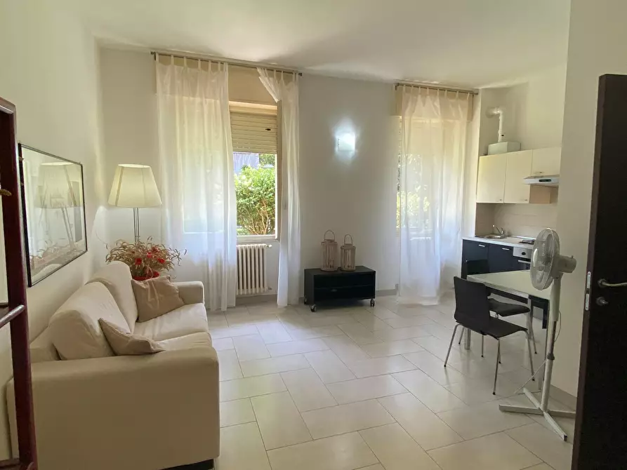 Immagine 1 di Appartamento in affitto  in Via Carlo Boncompagni a Milano