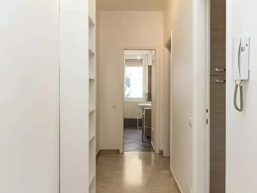 Immagine 6 di Camera in affitto  in Via Maniago a Milano