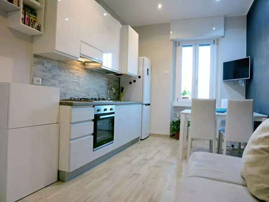 Immagine 1 di Appartamento in affitto  in Via Giulio Carcano a Milano
