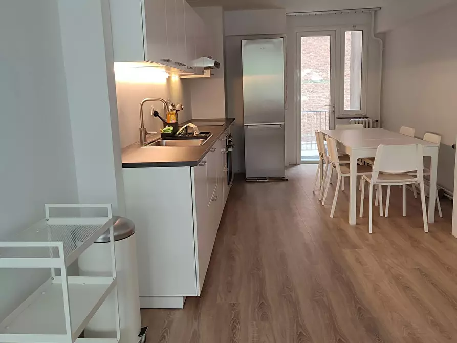 Immagine 2 di Camera in affitto  in Boulevard Joseph Tirou a Charleroi