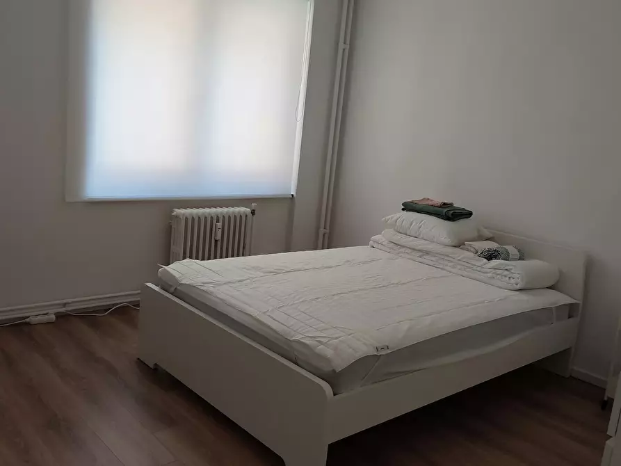 Immagine 4 di Camera in affitto  in Boulevard Joseph Tirou a Charleroi