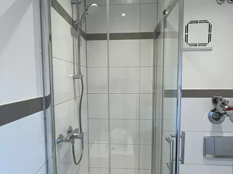 Immagine 5 di Appartamento in affitto  in Im Pannenhack a Rösrath