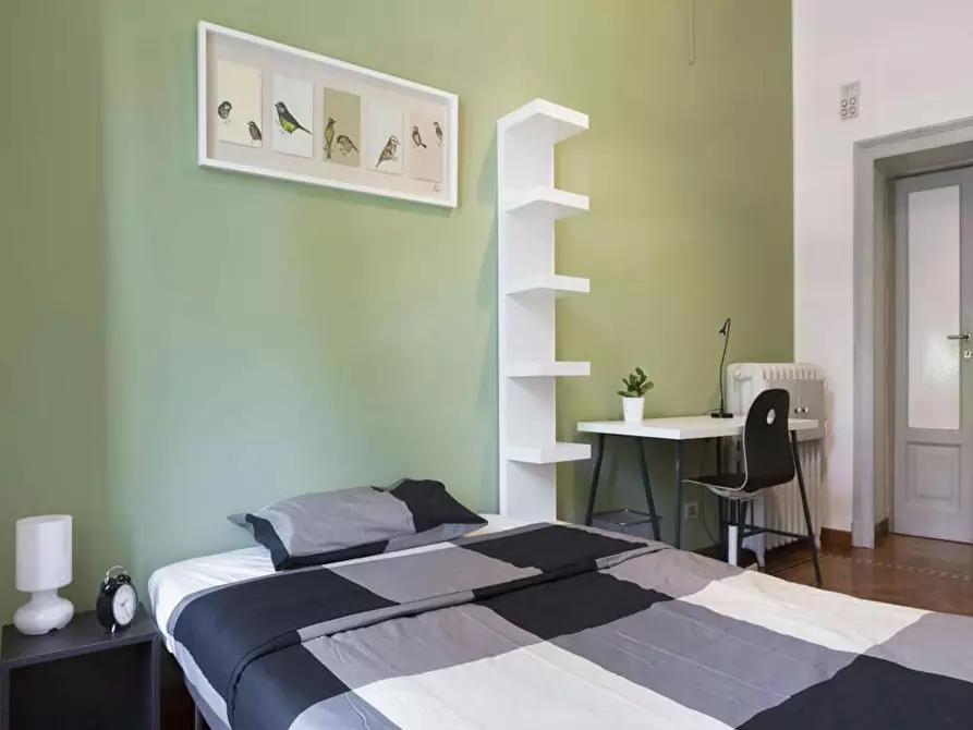 Immagine 3 di Camera in affitto  in Piazza Maria Adelaide di Savoia a Milano