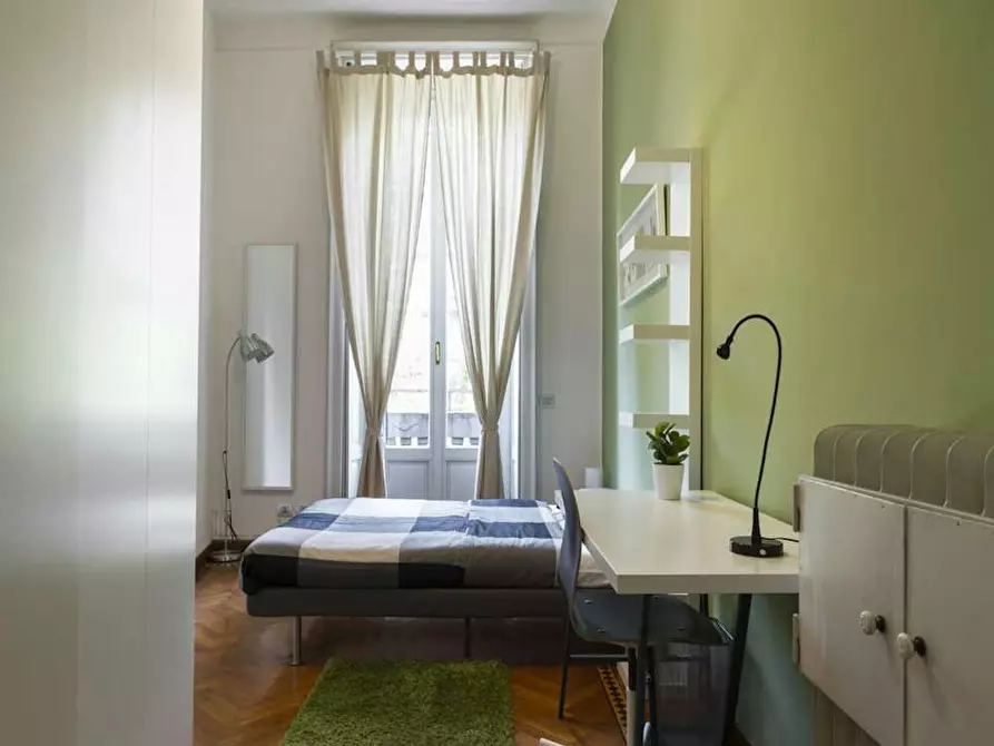 Immagine 3 di Camera in affitto  in Piazza Maria Adelaide di Savoia a Milano