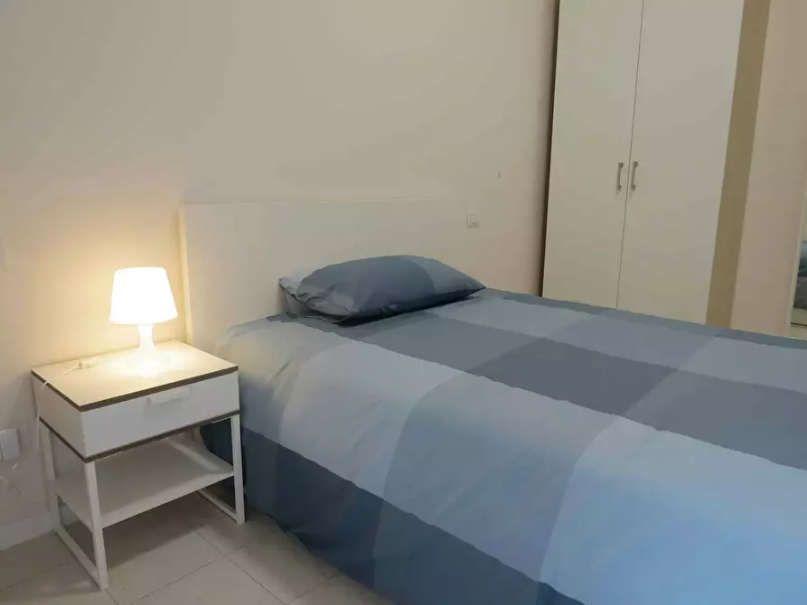 Immagine 5 di Appartamento in affitto  in Via Beato Angelico a Milano