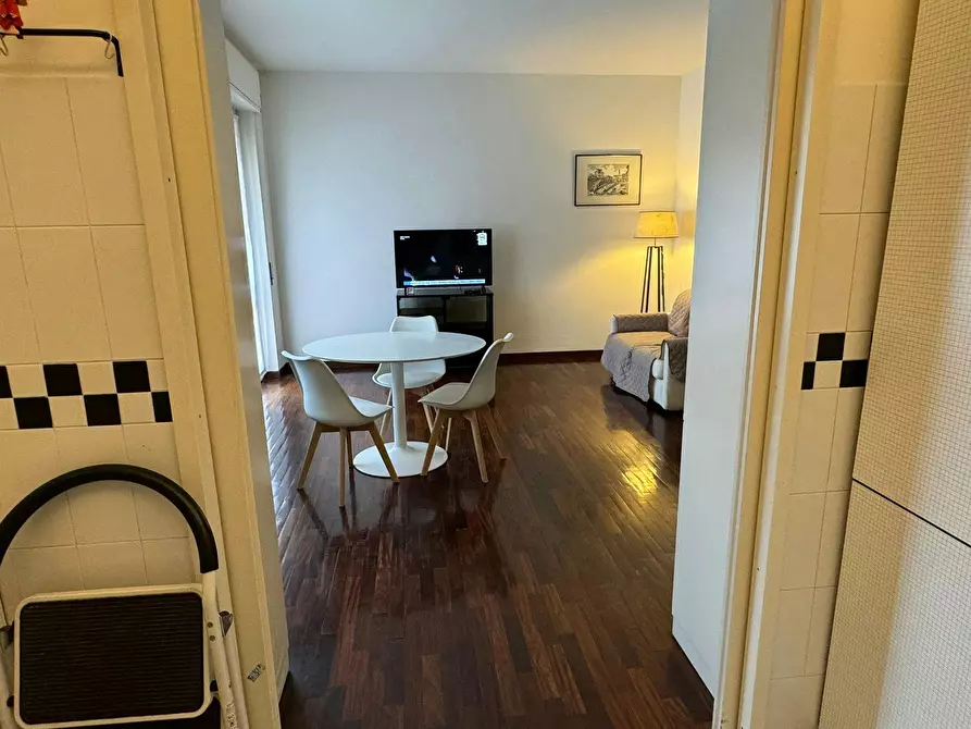 Immagine 6 di Appartamento in affitto  in Via Vincenzo Magliocco a Milano