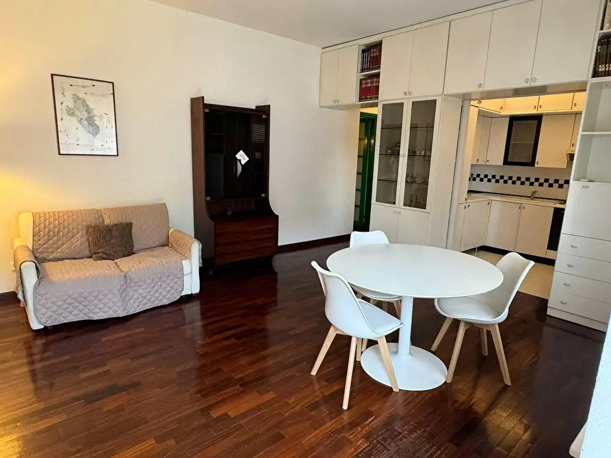 Immagine 3 di Appartamento in affitto  in Via Vincenzo Magliocco a Milano