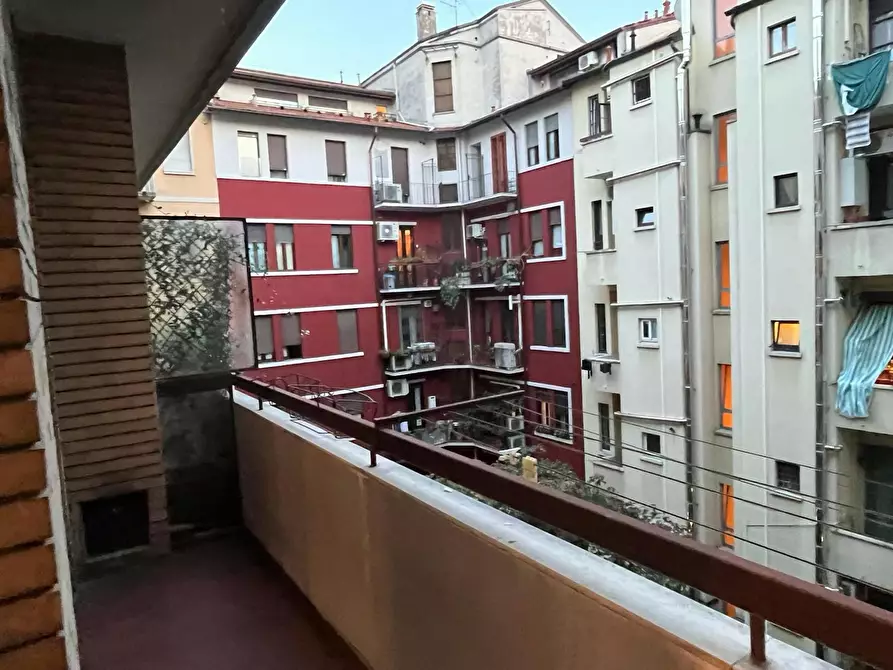 Immagine 9 di Appartamento in affitto  in Via Col Moschin a Milano