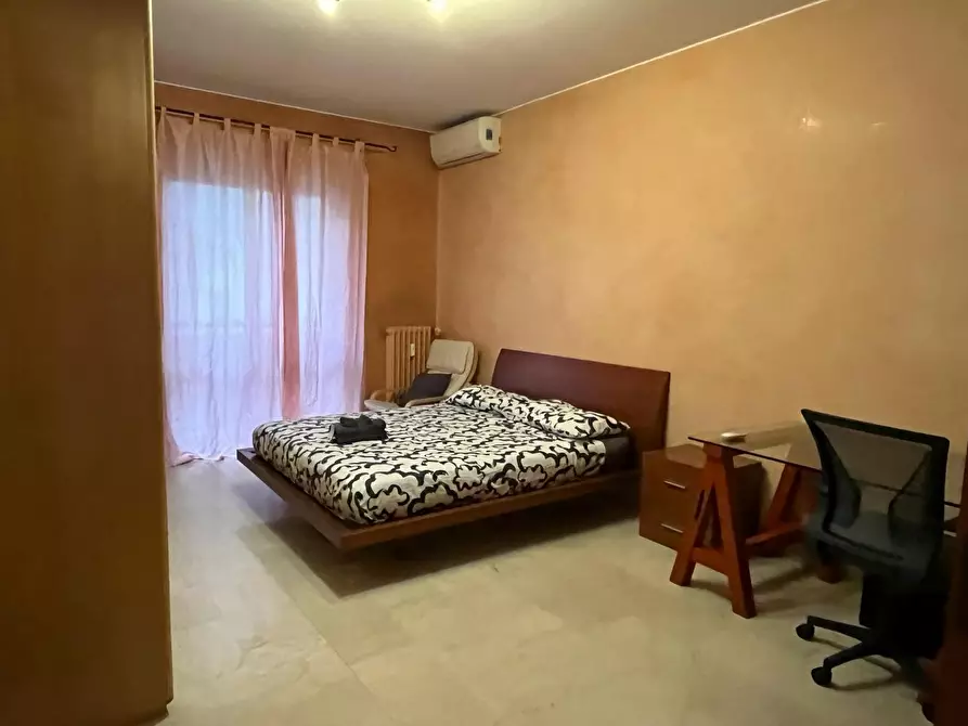 Immagine 1 di Appartamento in affitto  in Via Col Moschin a Milano