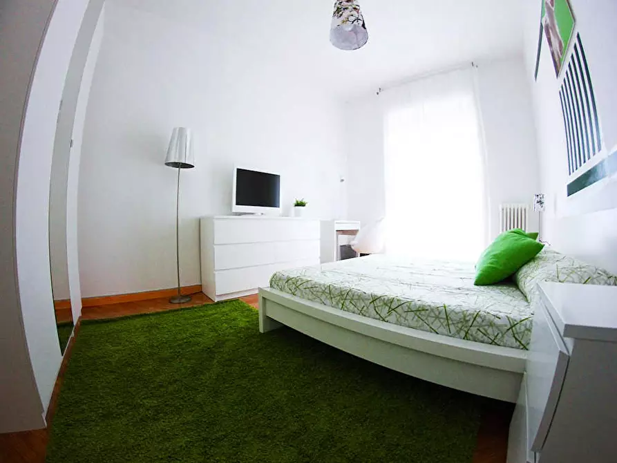 Immagine 2 di Camera in affitto  in Via Adeodato Ressi a Milano