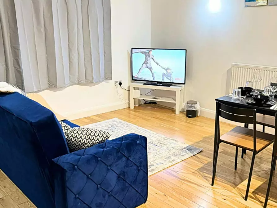 Immagine 5 di Appartamento in affitto  in James Street a 