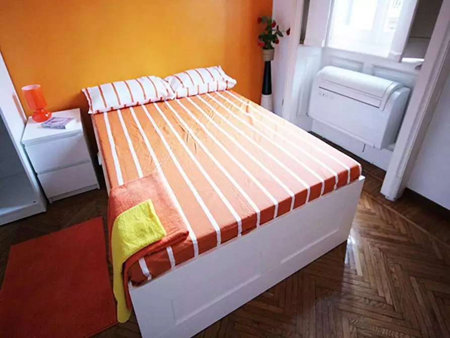 Immagine 3 di Camera in affitto  in Via Guercino a Milano