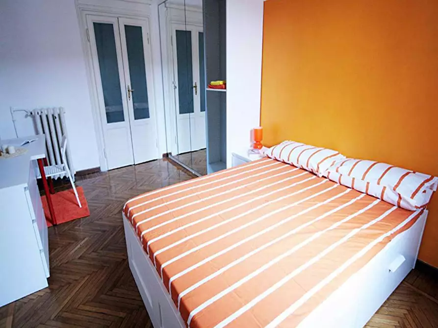 Immagine 1 di Camera in affitto  in Via Guercino a Milano