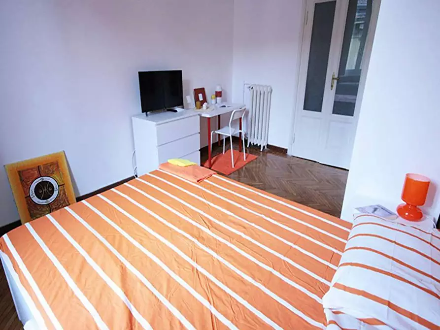 Immagine 4 di Camera in affitto  in Via Guercino a Milano